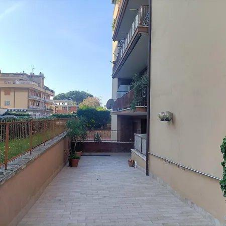 Domus Marco Aurelio * روما